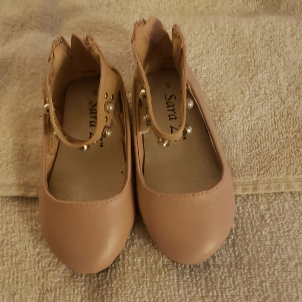 Pretty ballet flats